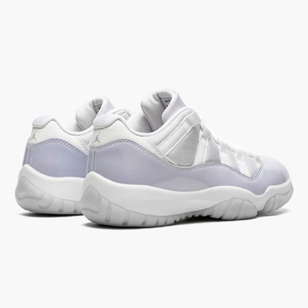 jordan-air-jordan-11-low-wmns-pure-violet_17769609_39477665_2048.jpg jordan-air-jordan-11-low-wmns-pure-violet_17769609_39477665_2048.jpg