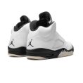 jordan-air-jordan-5-white-black_23607030_55492400_2048.jpg